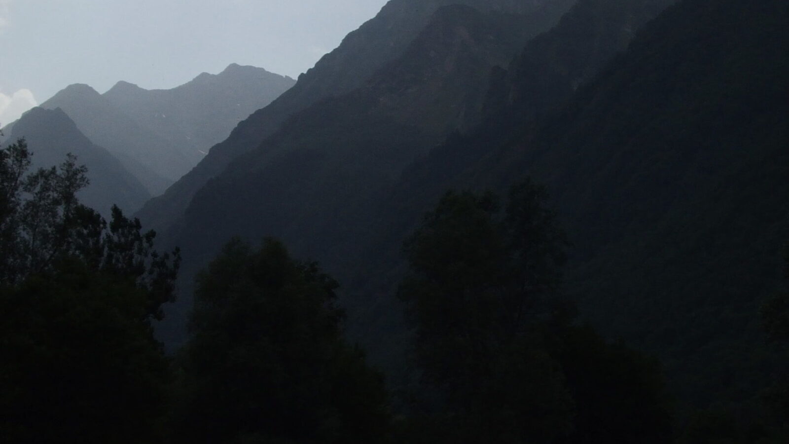 llac de génos-loudenvielle al pic d'estós i el bachimala, 200708