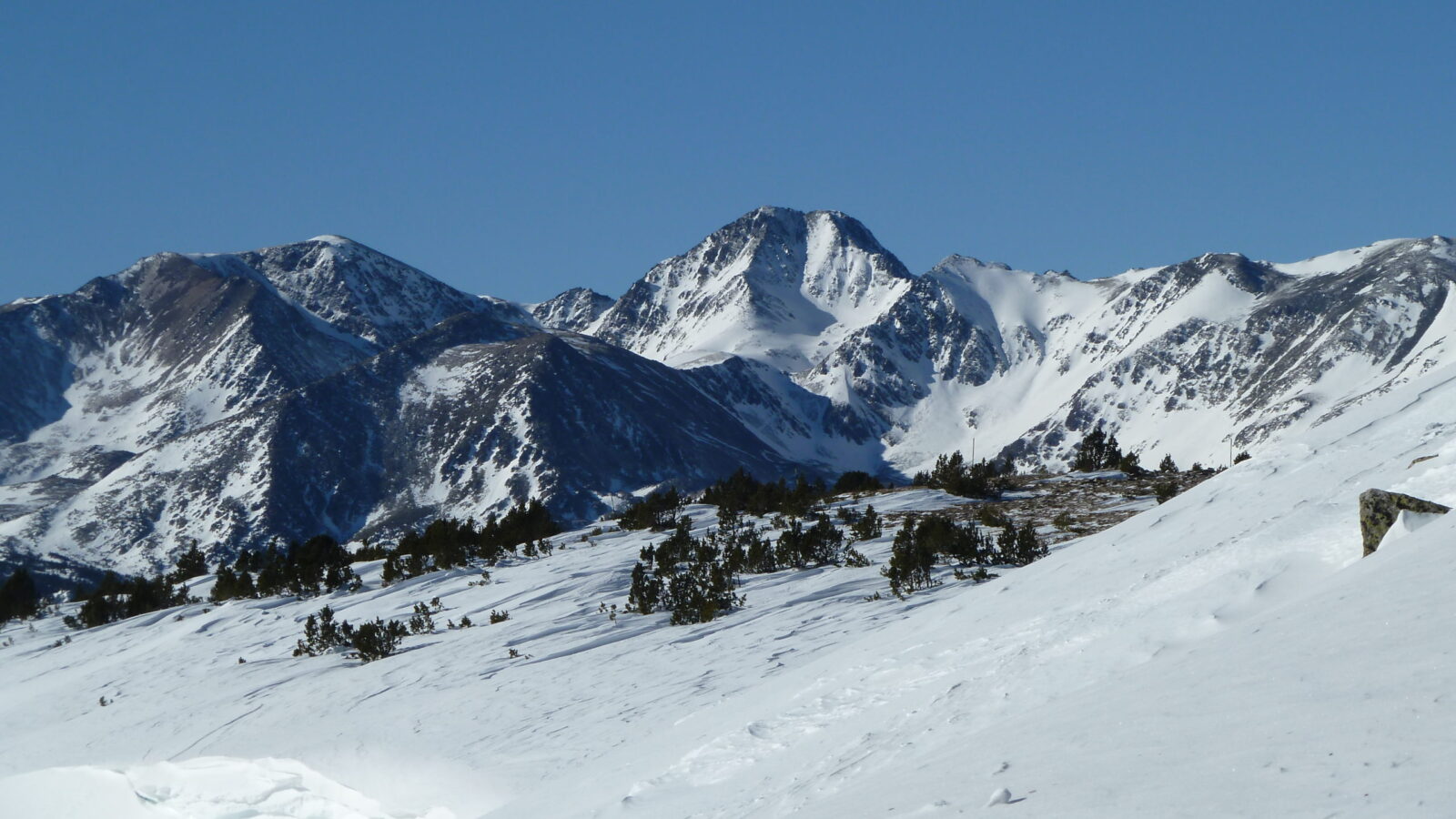 els angles, ee,  al carlit