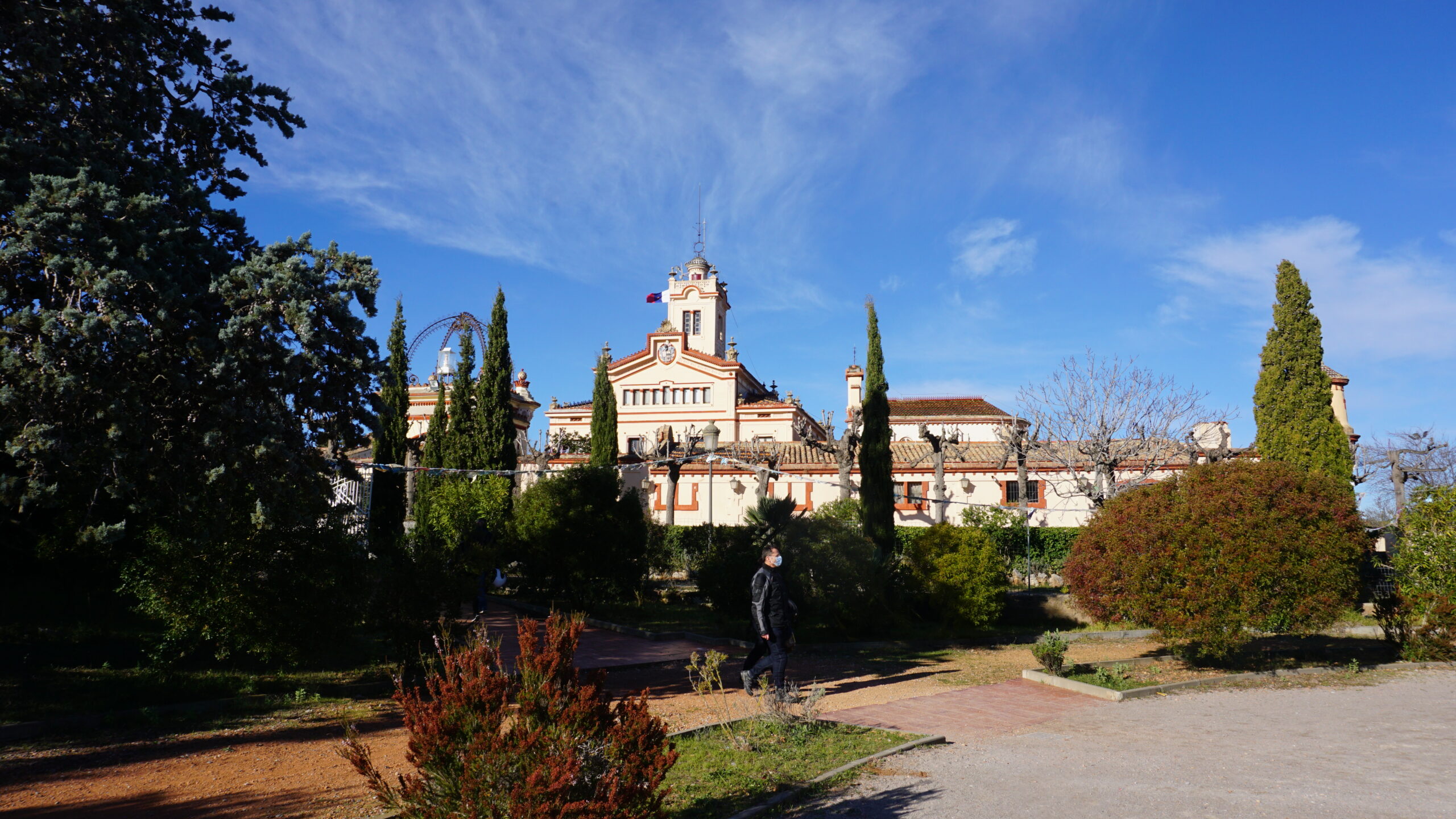 plana novella, monestir budista