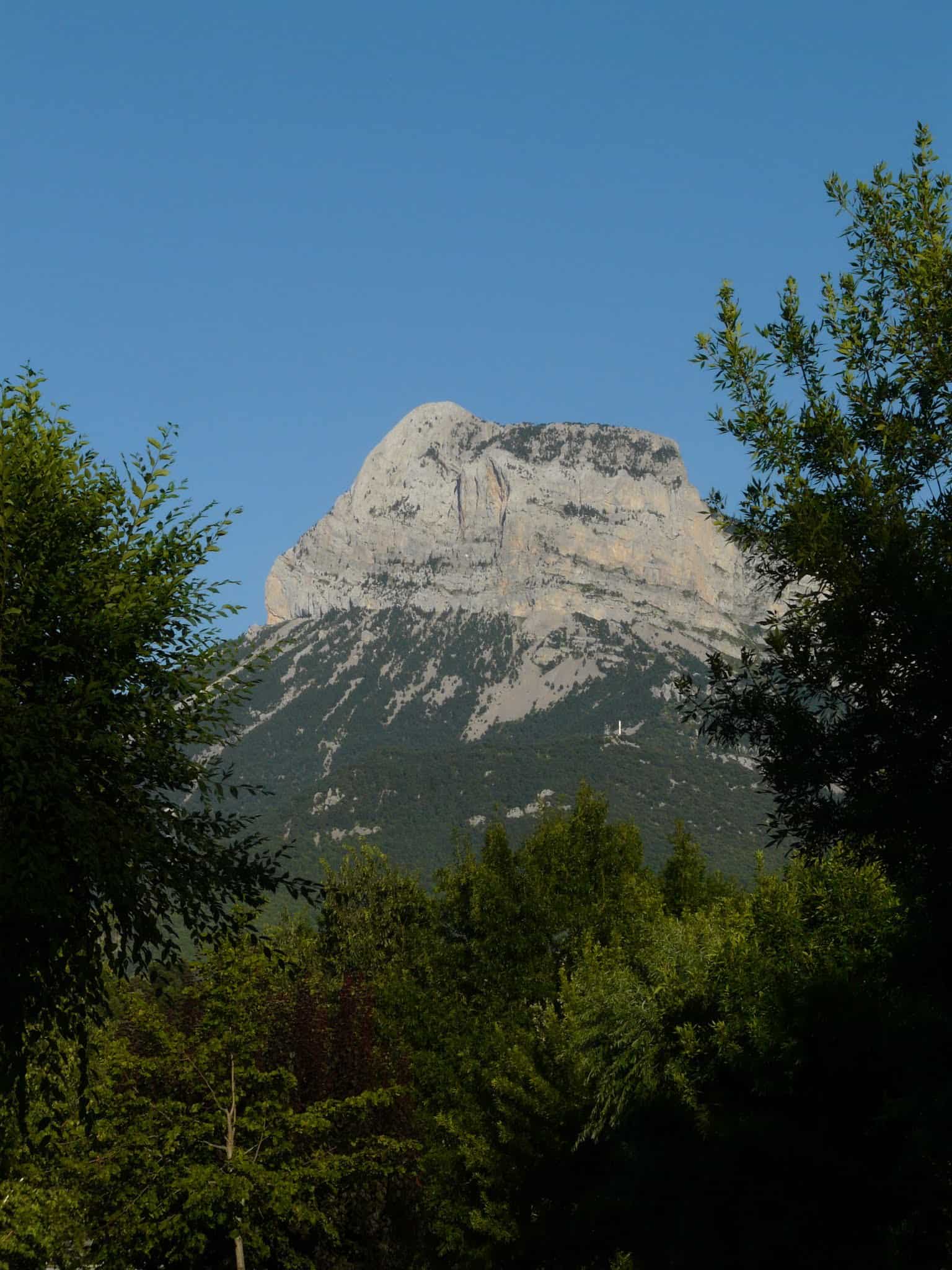 Puyarruego a Peña Montañesa